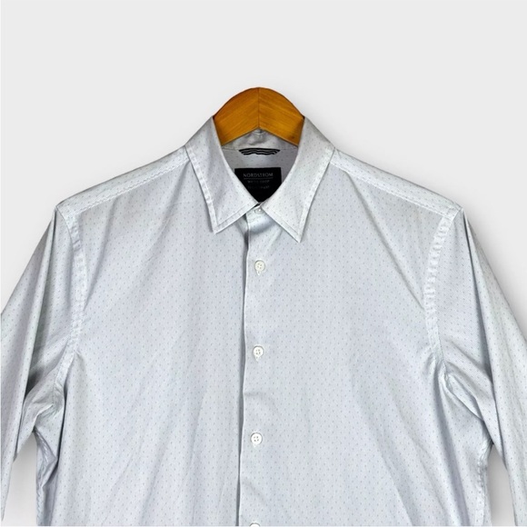 Nordstrom Mens Shop Tech Smart Trim Fit Mens Medium Long Sleeve Performance EUC - Picture 3 of 10